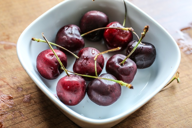 Amazingly Simple Raspberry Butter Bars | Radiant Life Blog Amazingly Simple Raspberry Butter Bars | Radiant Life Blog