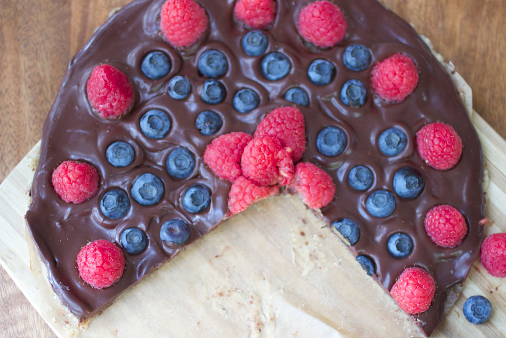 No-Bake Chocolate Berry Slices: A real food dessert | The Radiant Life Blog