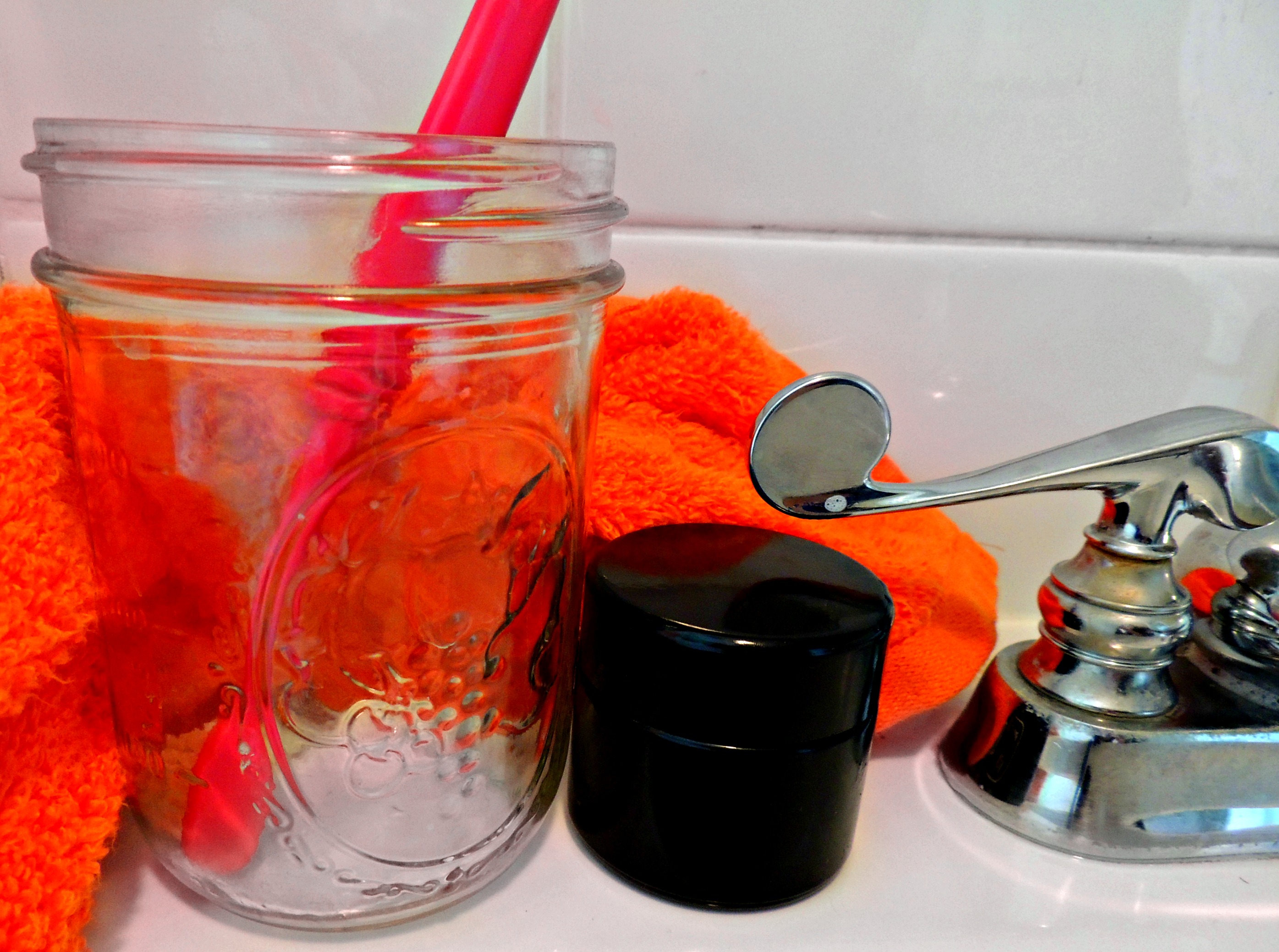 toothsoap with centrifuged coconut oil